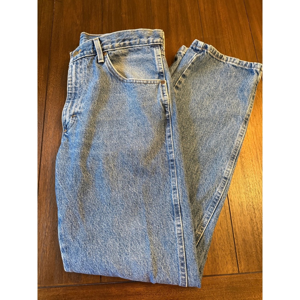 Wrangler Authentic Five Pocket Jeans Mens 33x32 Medium Wash Straight Leg 96501DS